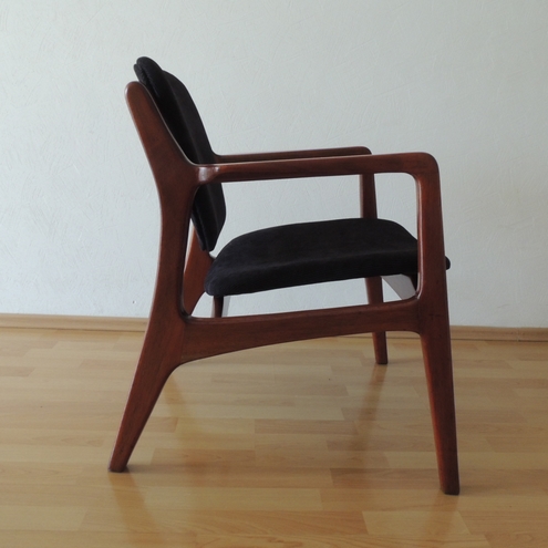 Sillon Danes - Van Beuren - Caoba/Forro Vinipiel 