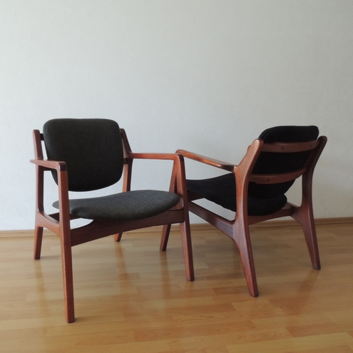 Sillon Danes - Van Beuren - Caoba/Forro Vinipiel 