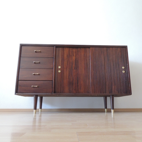 Cajonera Van Beuren