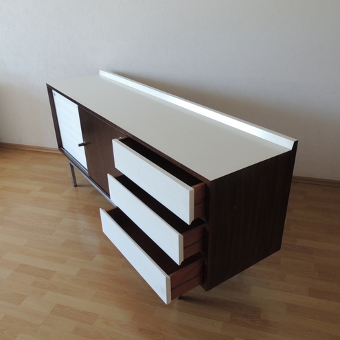 Credenza-Funcionalismo-Muebles