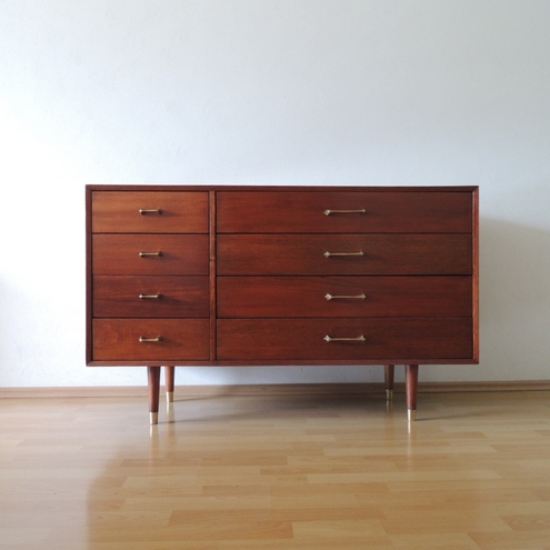 Cajonera Van Beuren